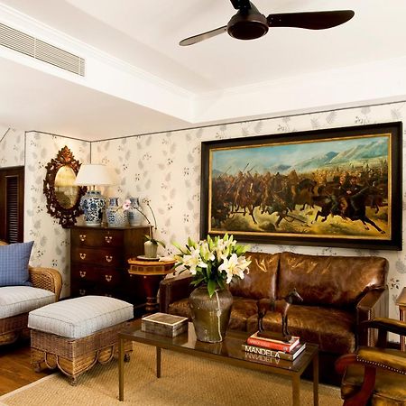 The Oyster Box Hotel Umhlanga Room photo A living room