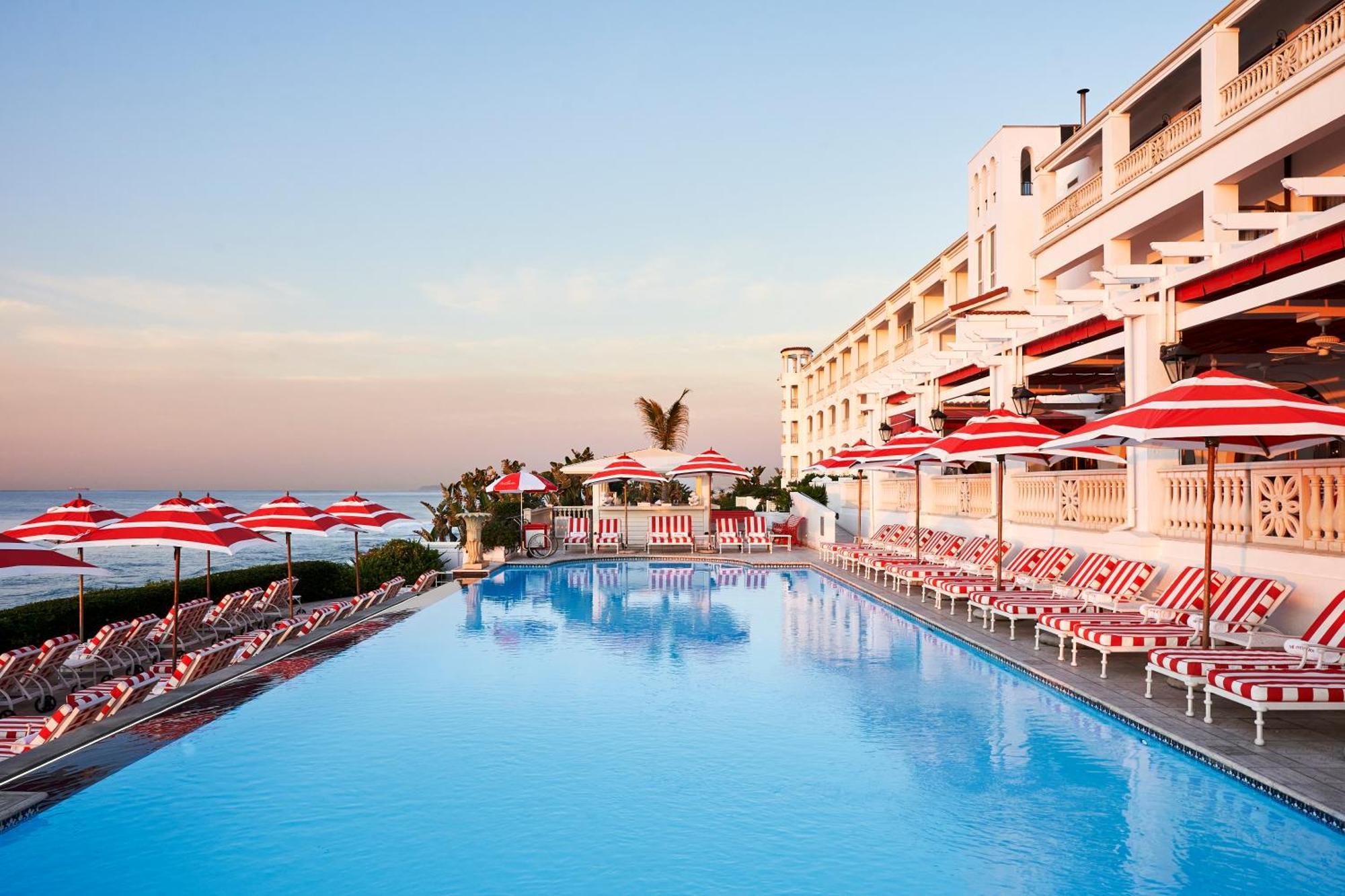 The Oyster Box Hotel Umhlanga Exterior photo The pool at the Standard East Village